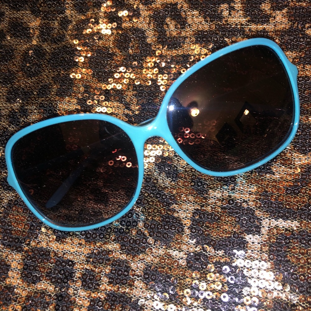 {???} Blue Black Butterfly Sunglasses
